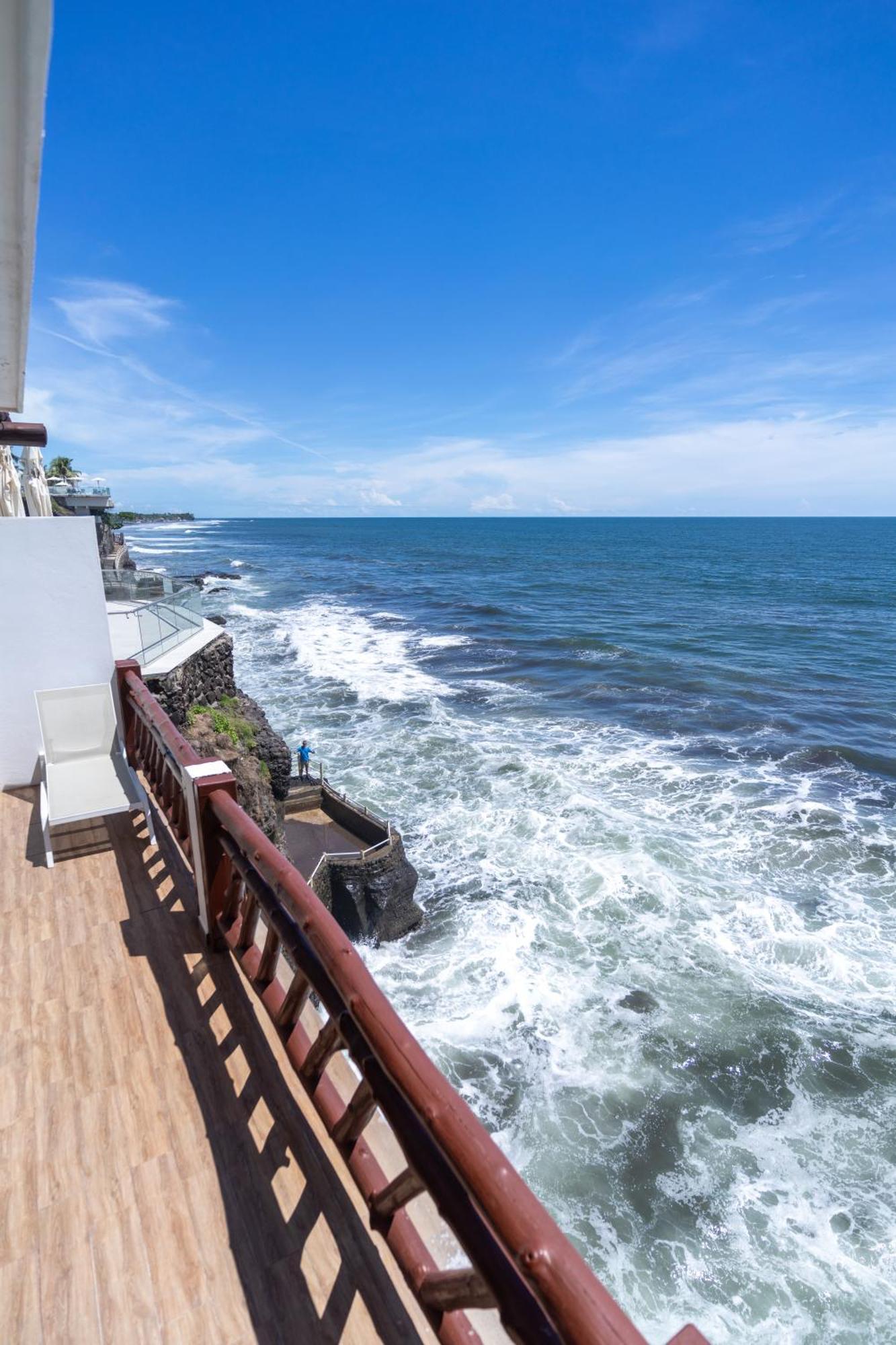 Hotel Los Farallones La Libertad Oda fotoğraf